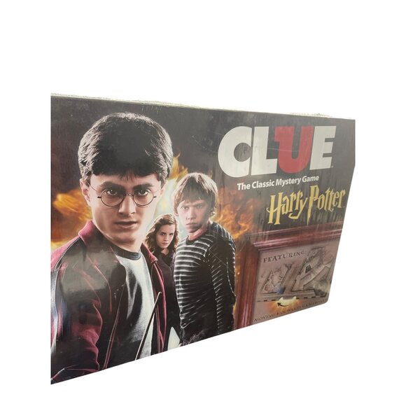 Harry Potter Edition Clue Board Game Dark Magic At Hogwarts sealed SKU 8632 - Picture 1 of 12